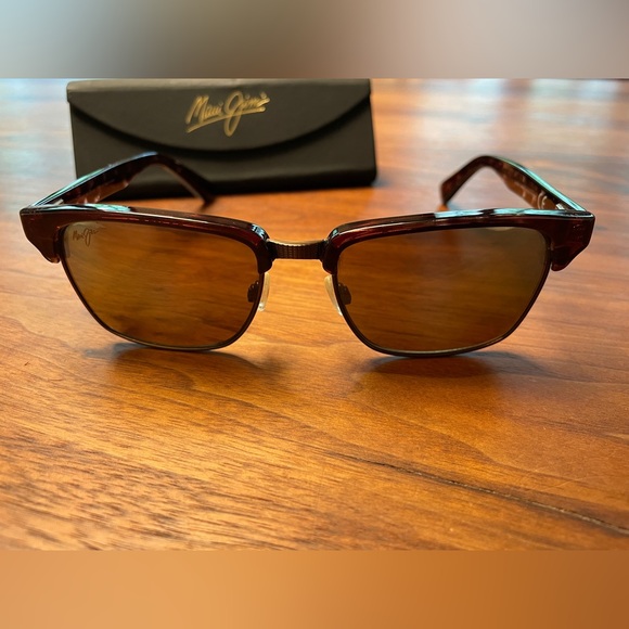Maui Jim polarized Kawika sunglasses - Picture 2 of 8